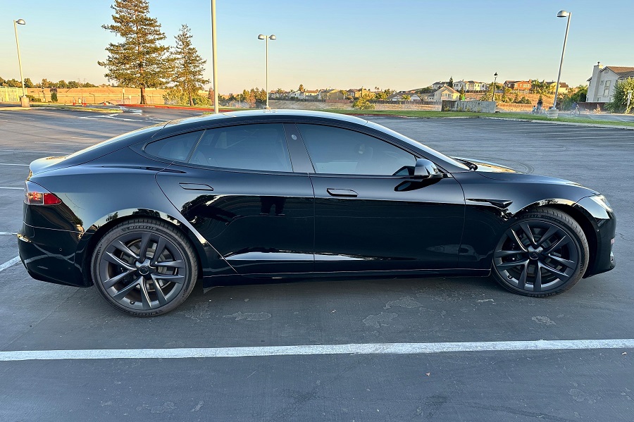 2022 Tesla Model S Long Range_3